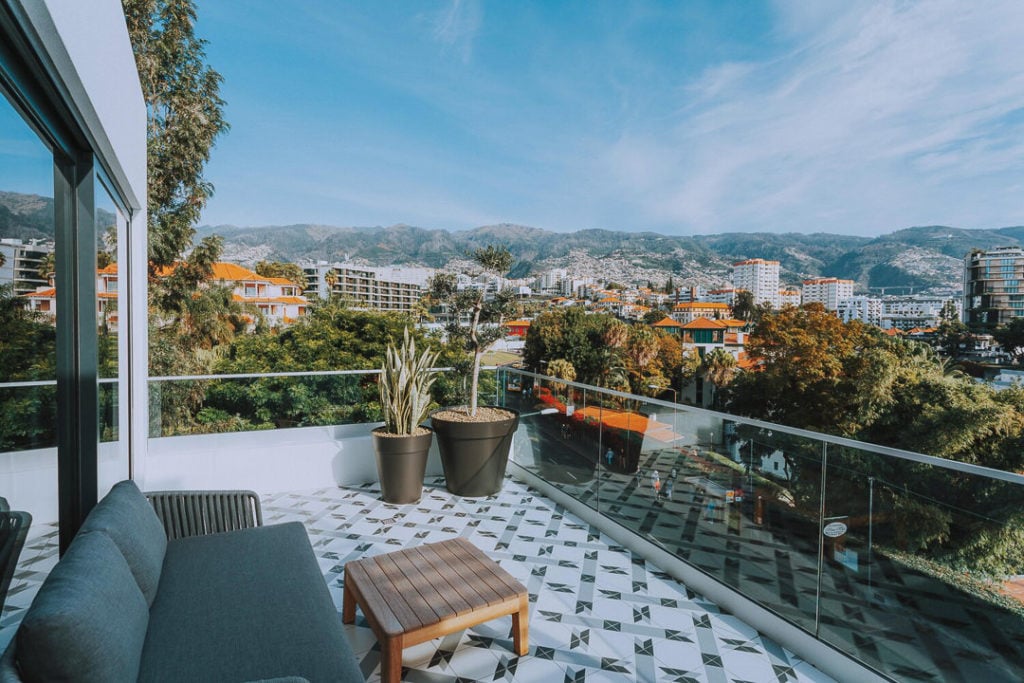 a picture of a picture of a picture of a picture of a picture of a