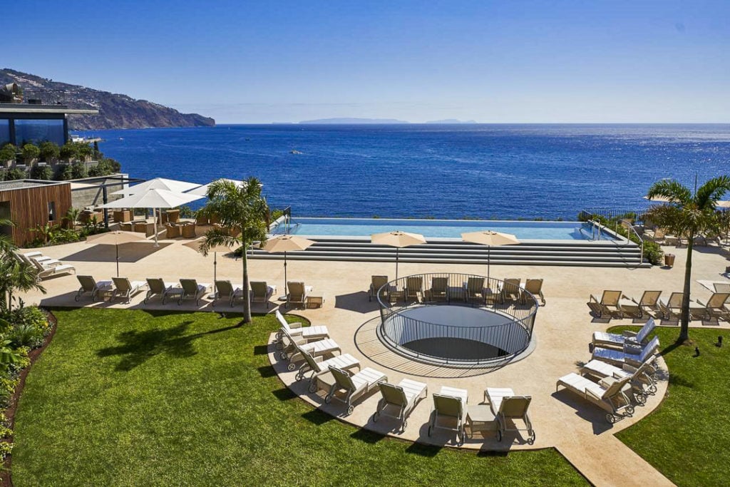 a picture of a picture of a picture of a picture of a picture of a